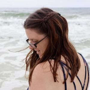 Meet your Posher, Naomi